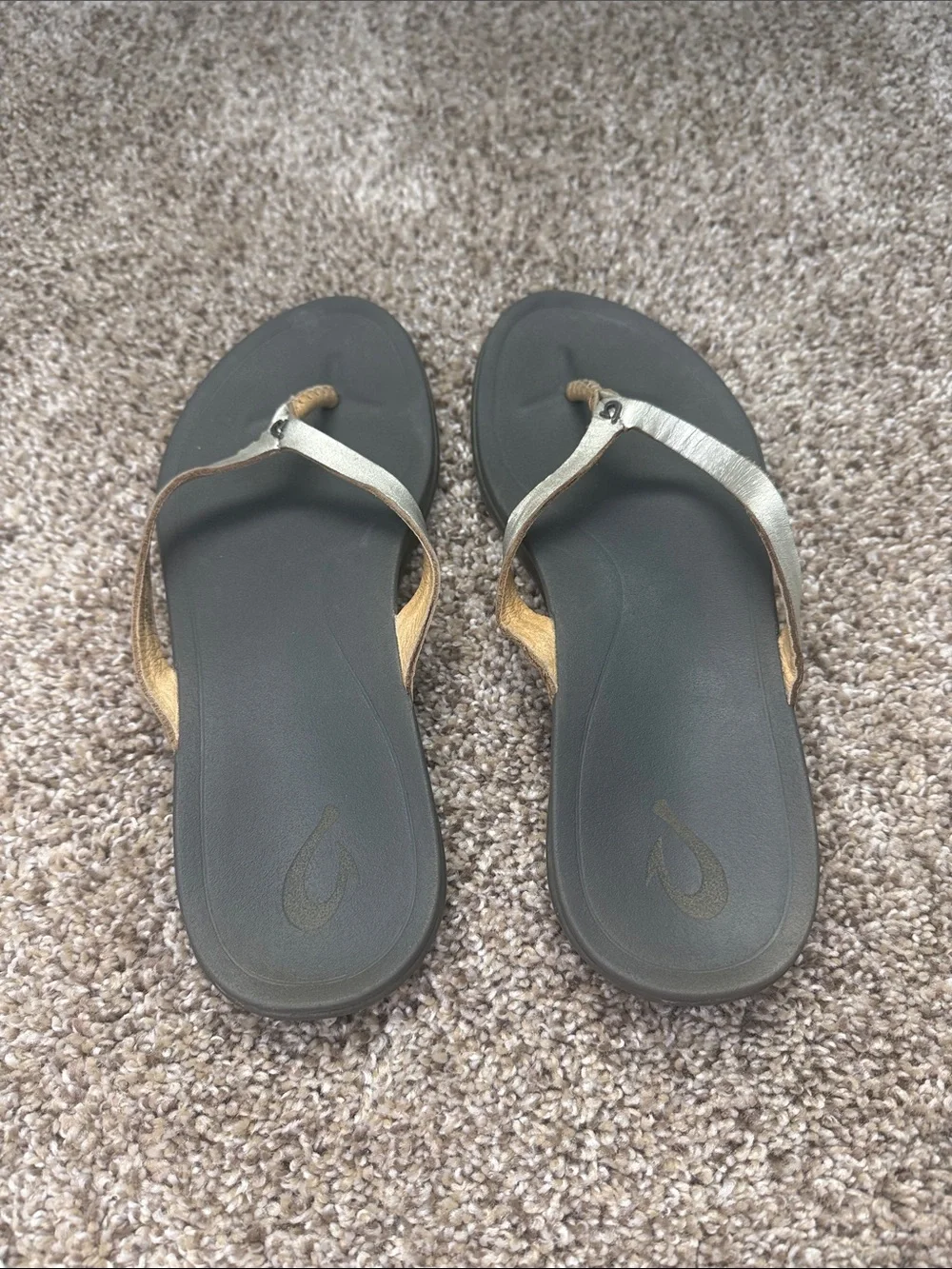 OluKai Gold and Black Women's Toe-Post Sandals
